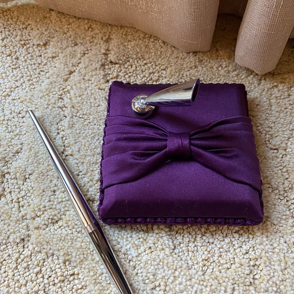 New Set of Party Guest Note Book with Matching pen holder - Picture 6 of 9